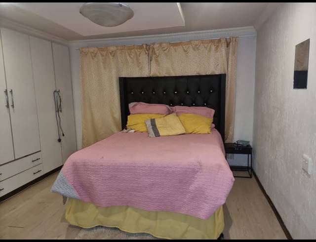 3 BEDROOM HOUSE FOR SALE IN EVATON WEST